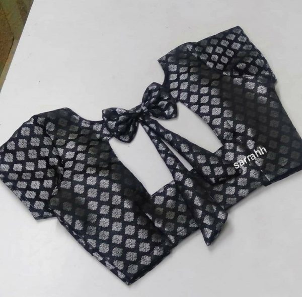 Blouse-Stitch Blouses in Black Shades